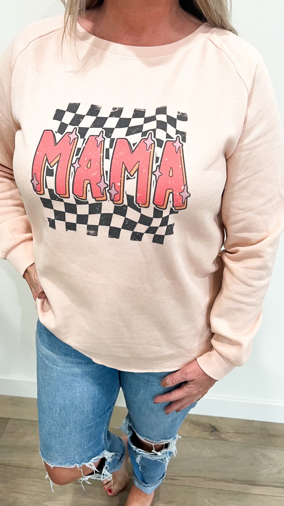 Checkered Colored Mama Graphic Pullover