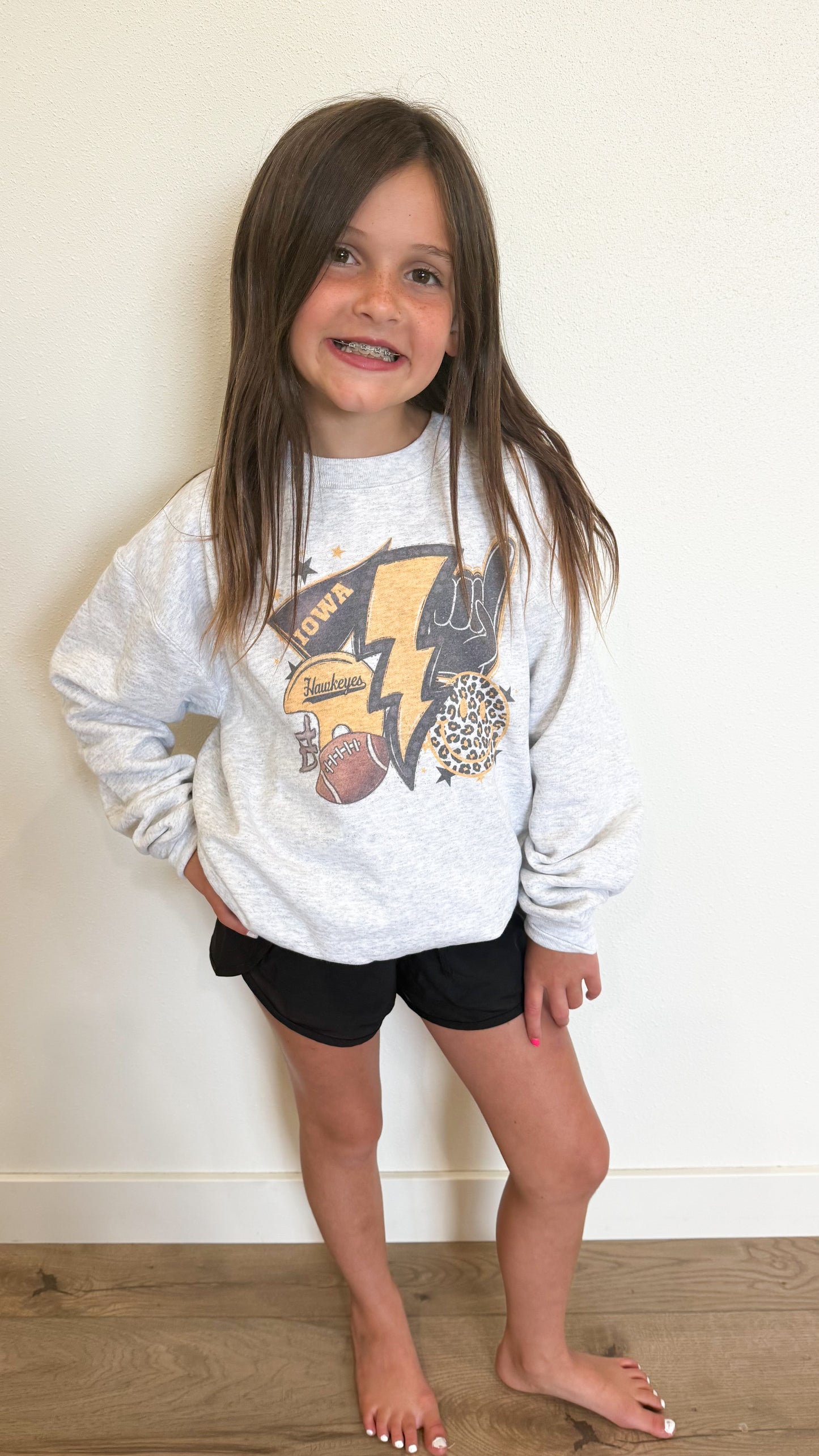 YOUTH Retro Trendy Bolt Crew