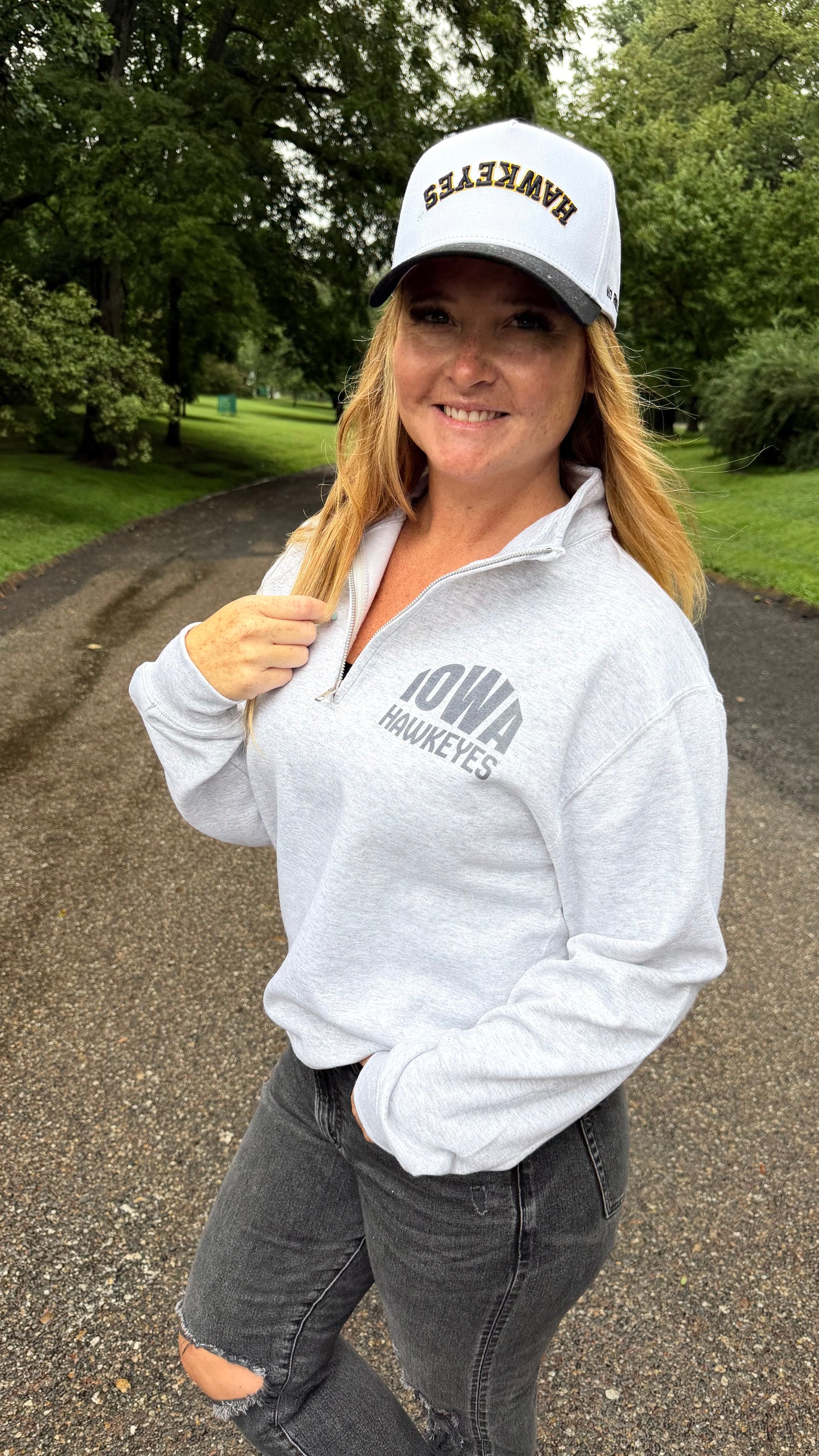 IOWA Hawkeyes Half Zip