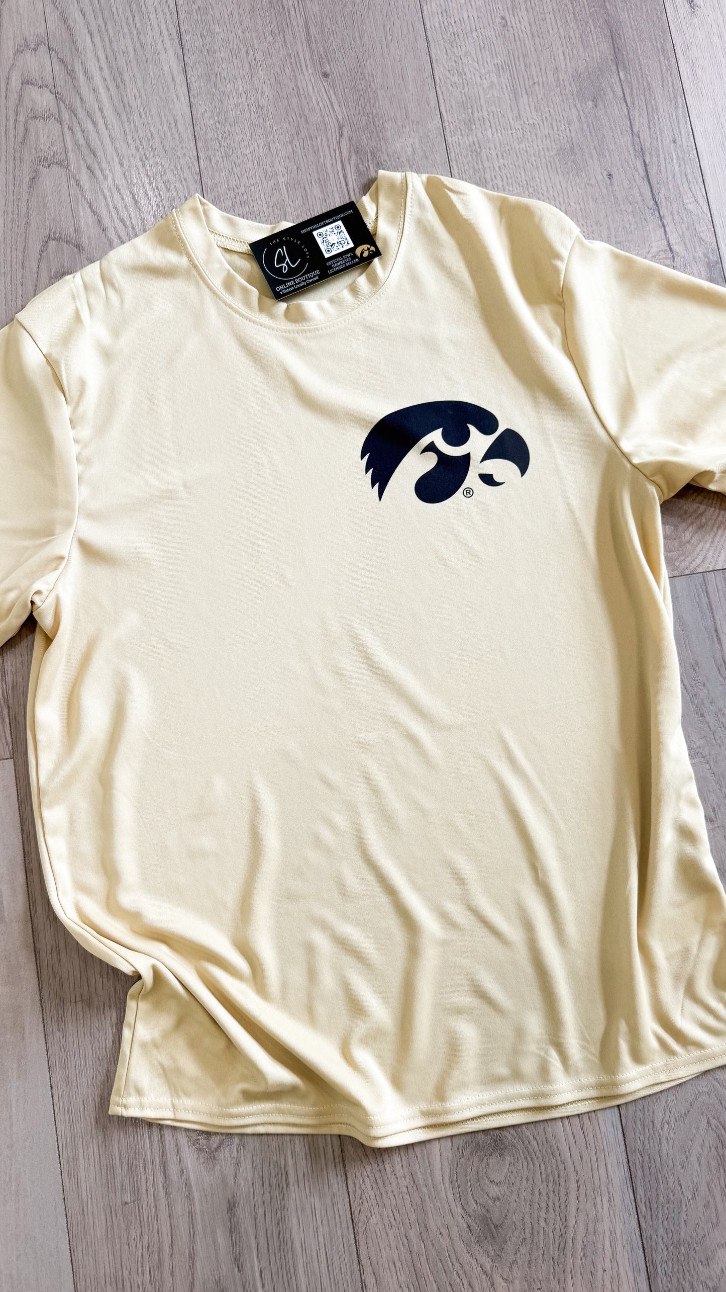 Dri Fit Hawk Graphic