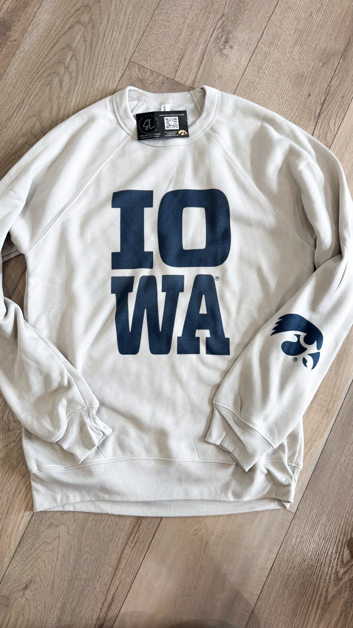 Soft Bella IOWA Pullover