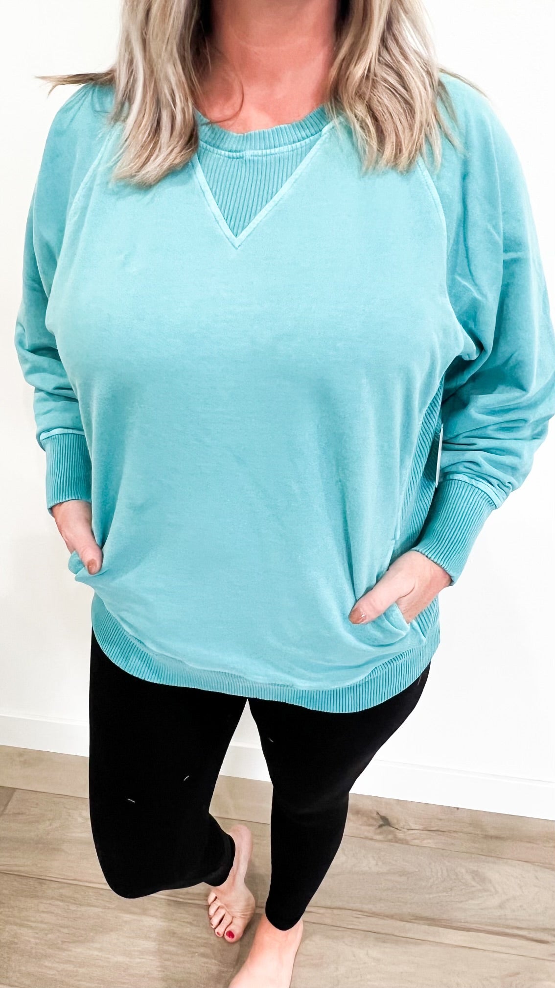 Dyed Wash Pullover