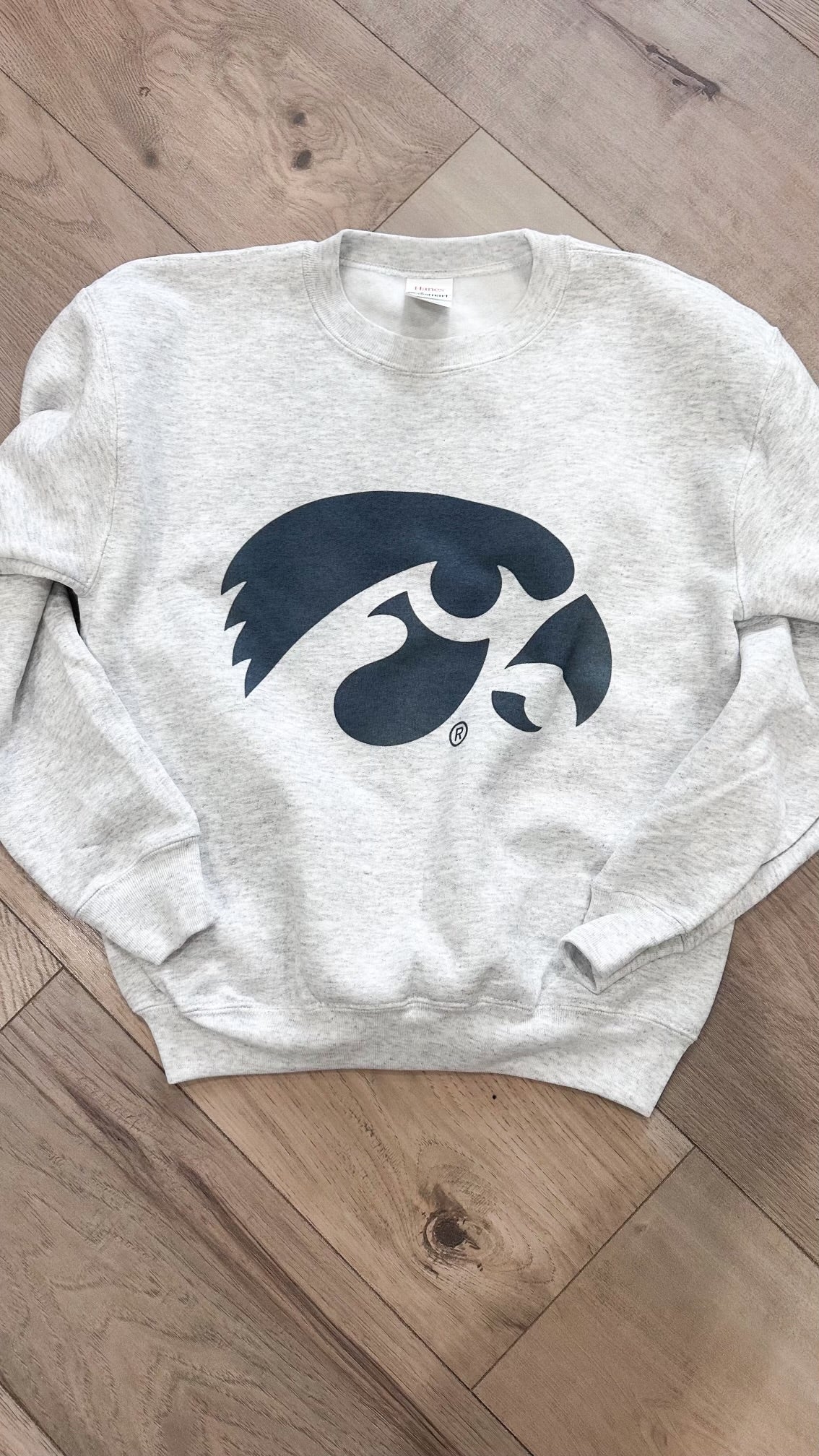 YOUTH Iowa Hawk Crew