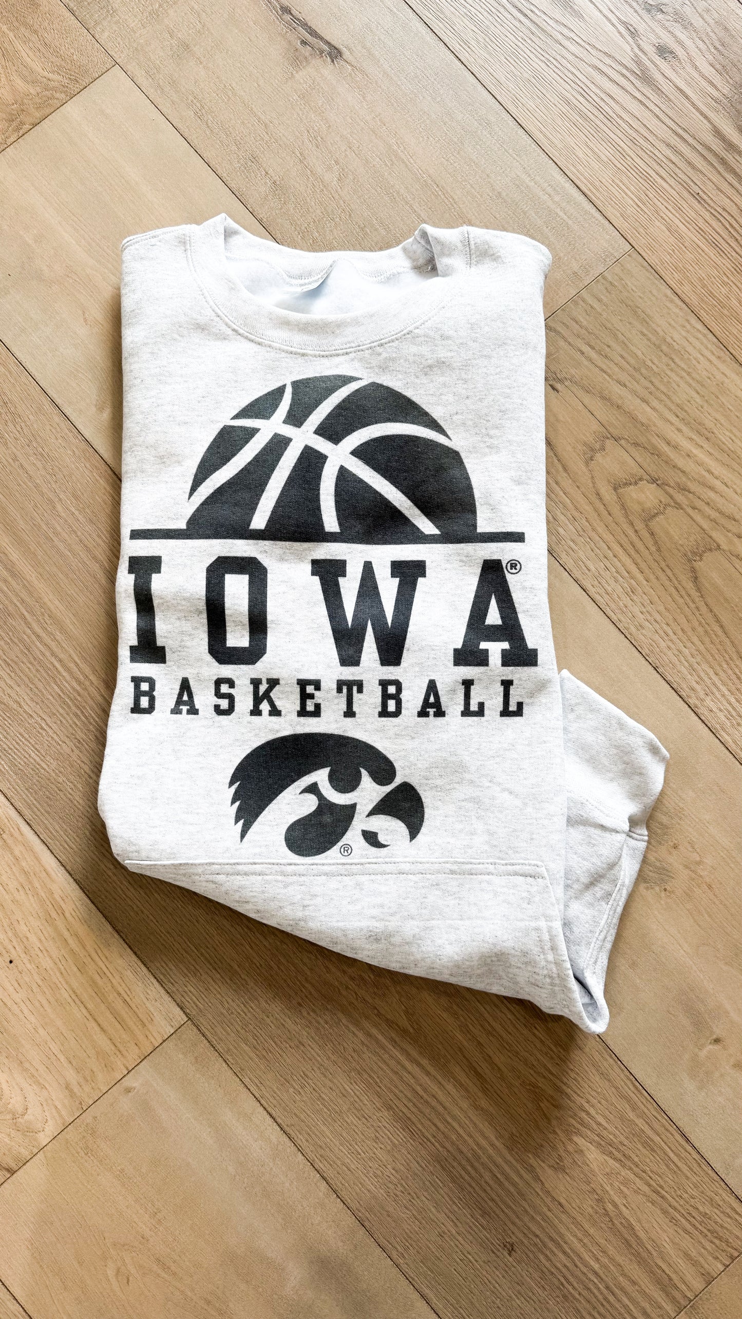 Iowa Basketball Pocket Crew