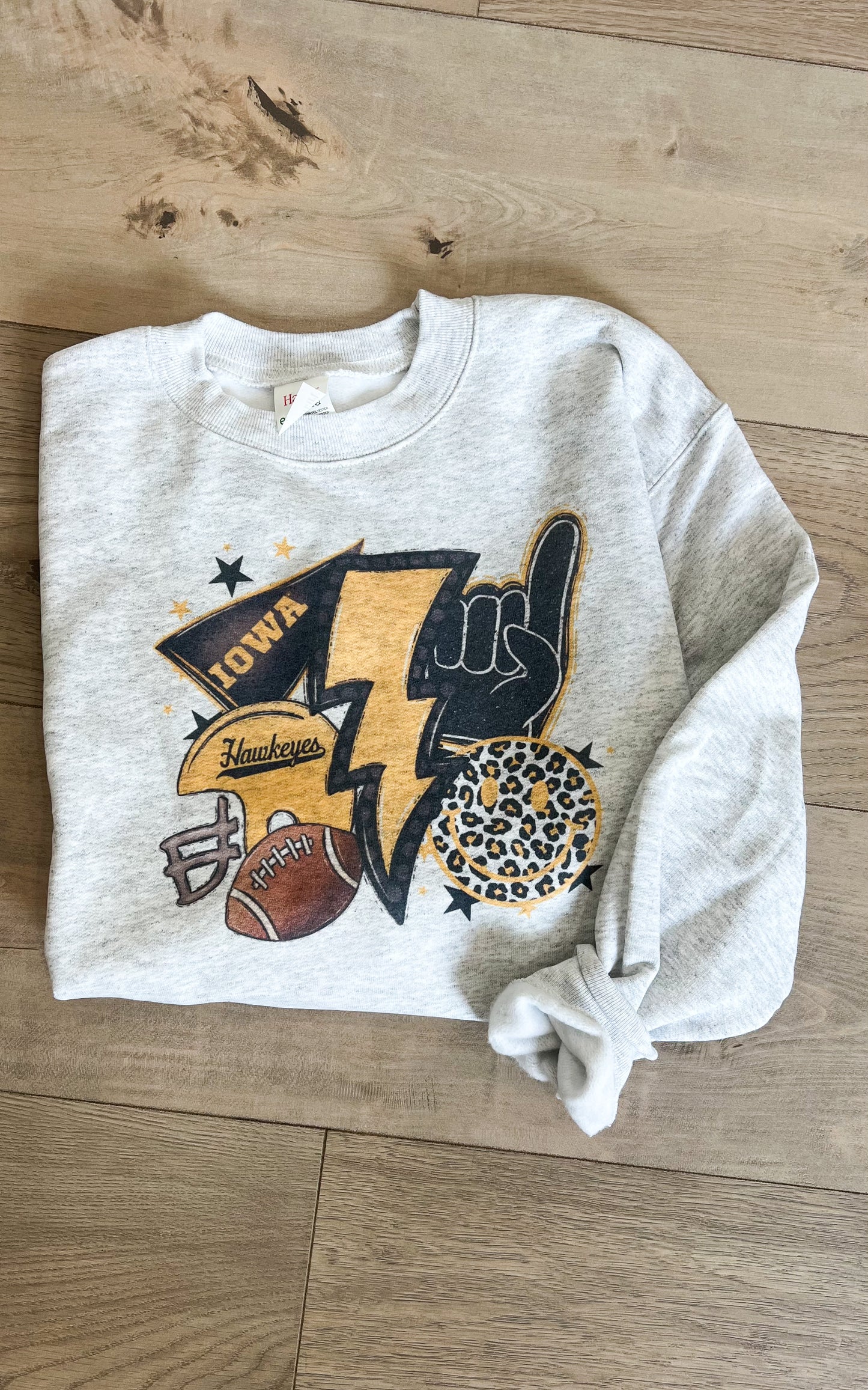 YOUTH Retro Trendy Bolt Crew