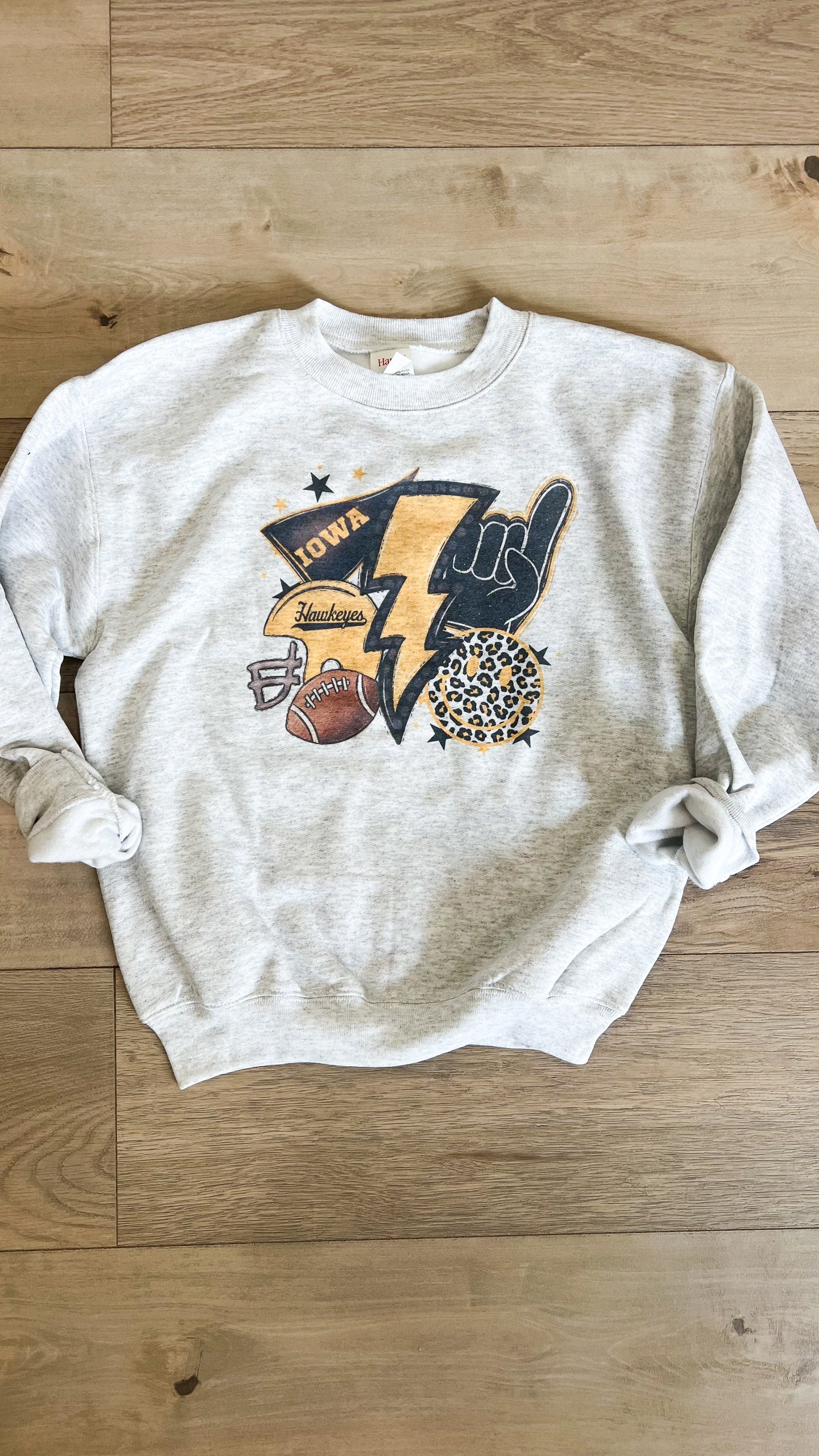 YOUTH Retro Trendy Bolt Crew