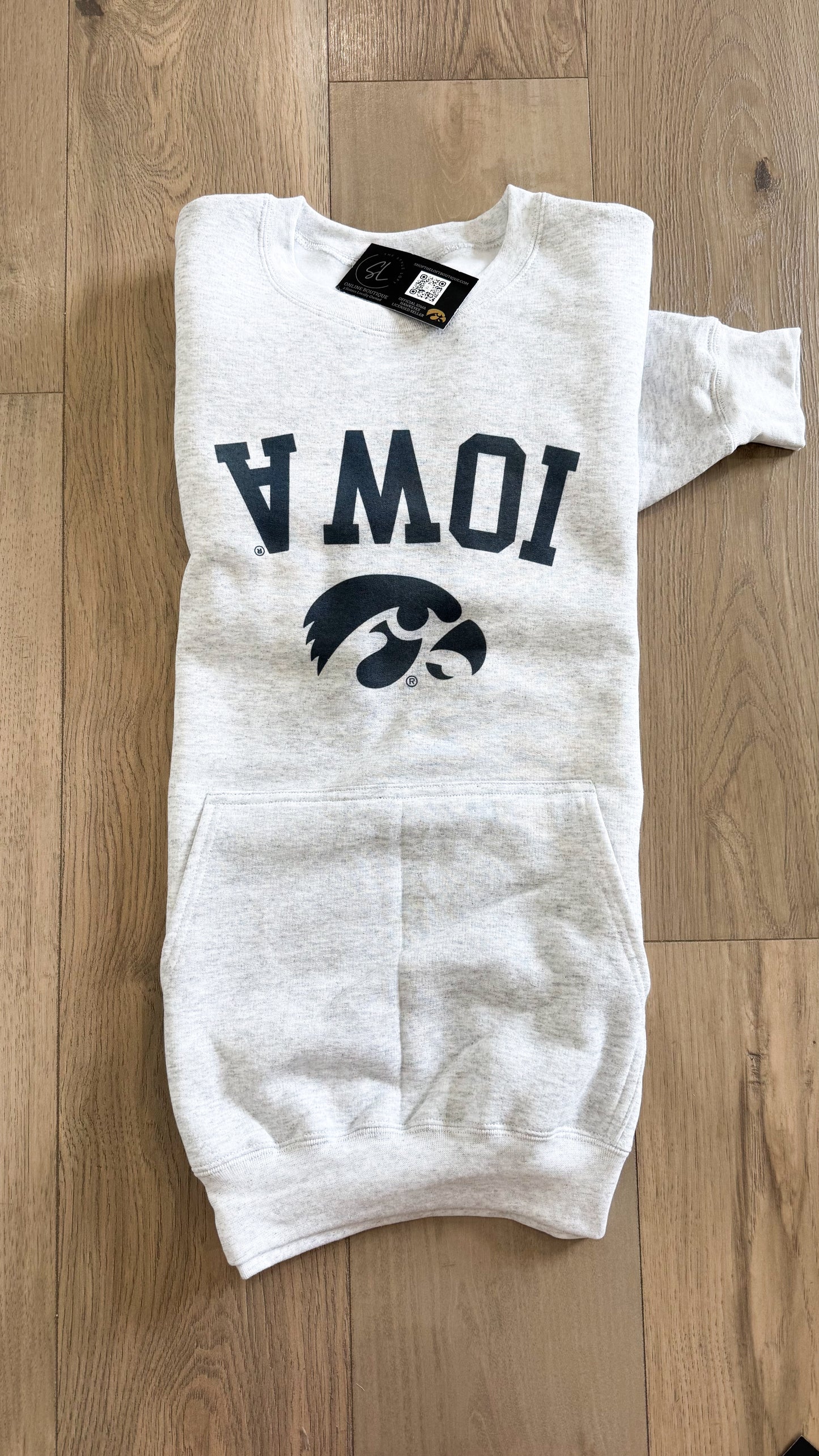 Upside Down Iowa Pocket Crew