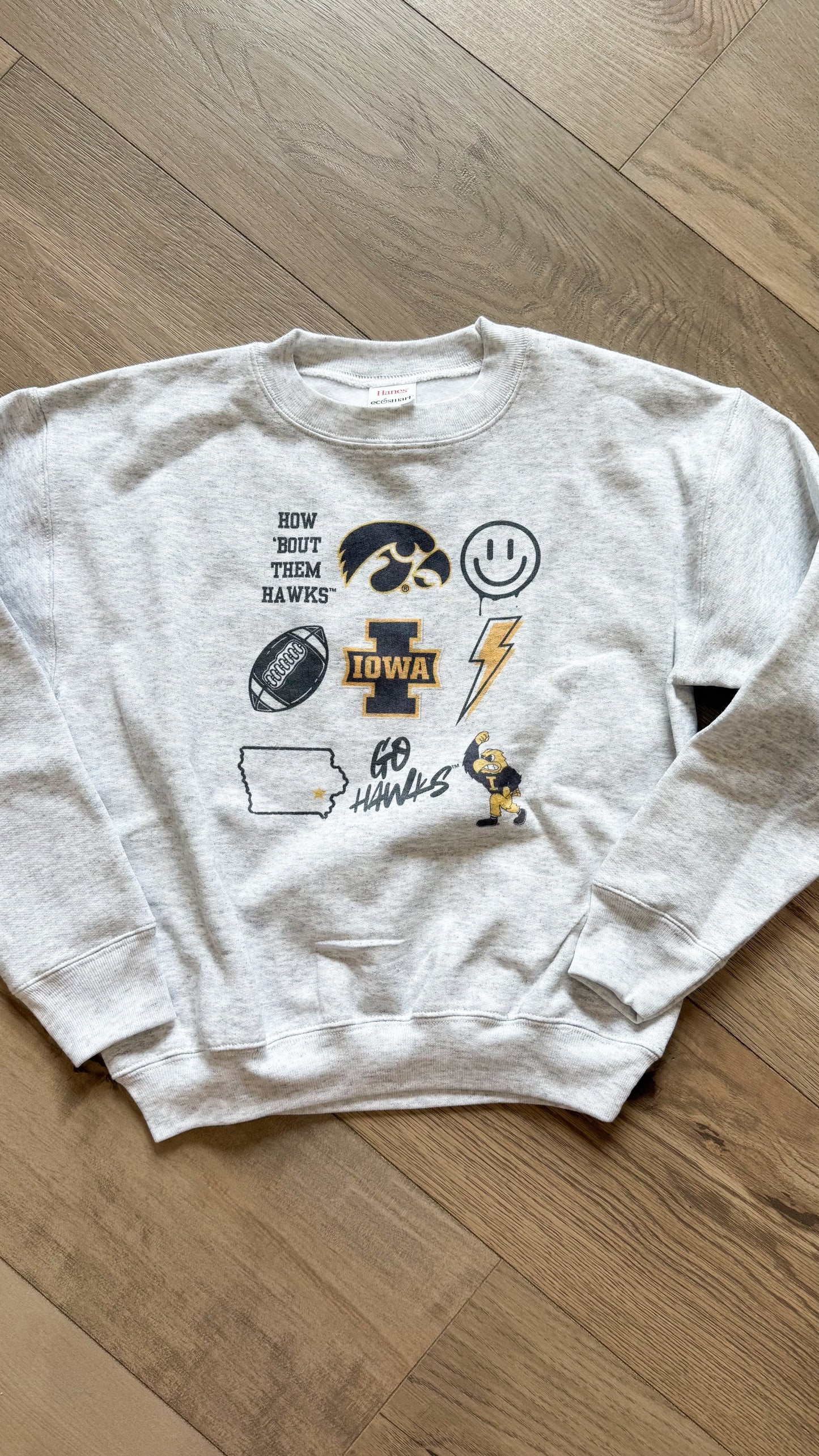 YOUTH Retro Trendy Iowa Graphic