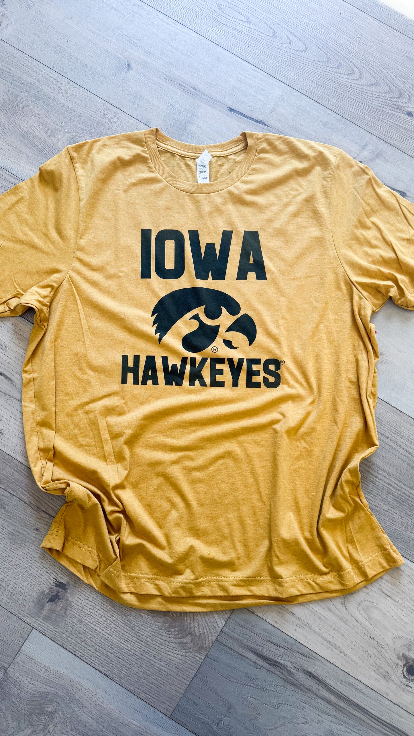 Basic Iowa Hawkeyes Graphic Tee