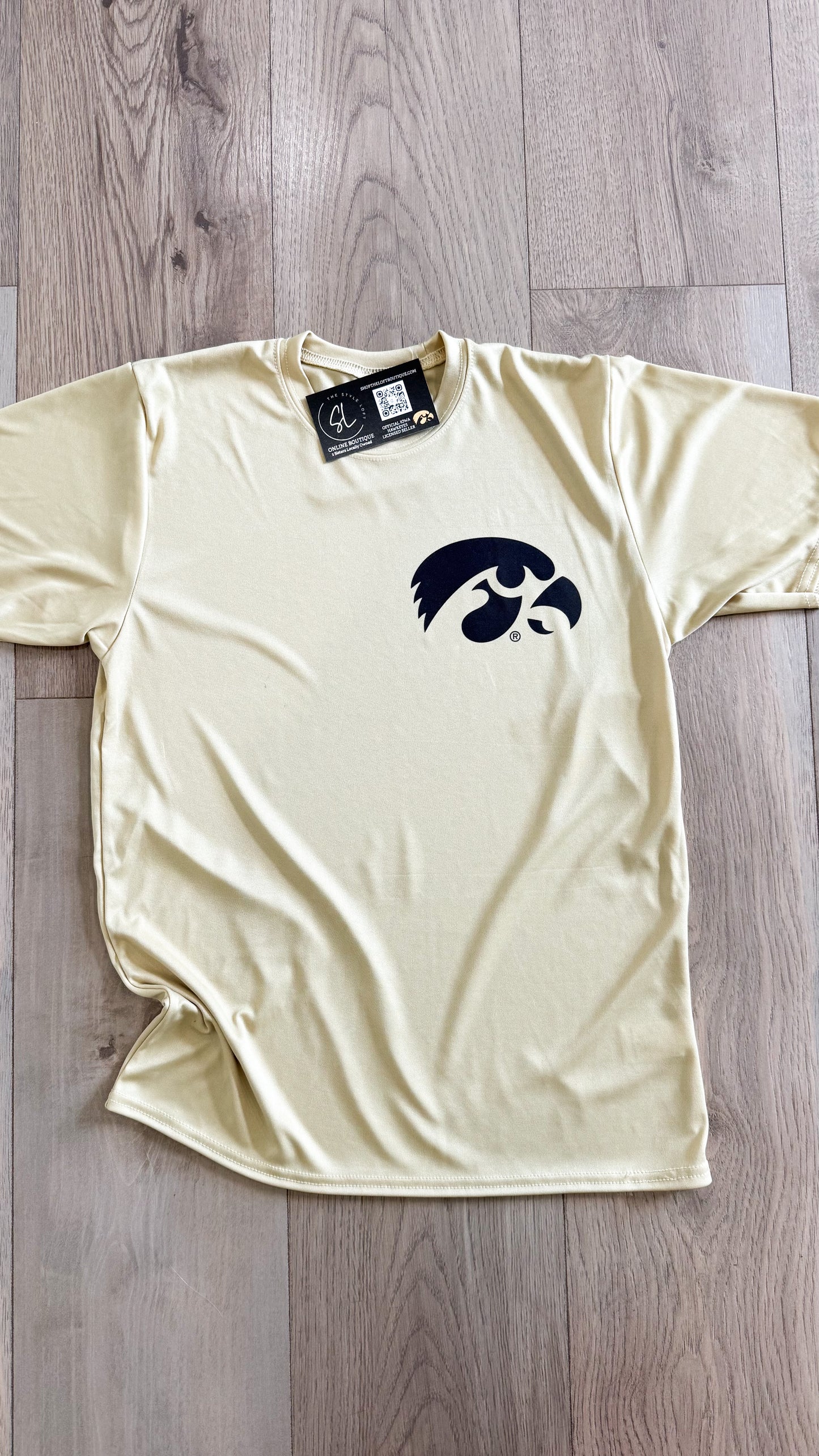 YOUTH Dri Fit Hawk Graphic