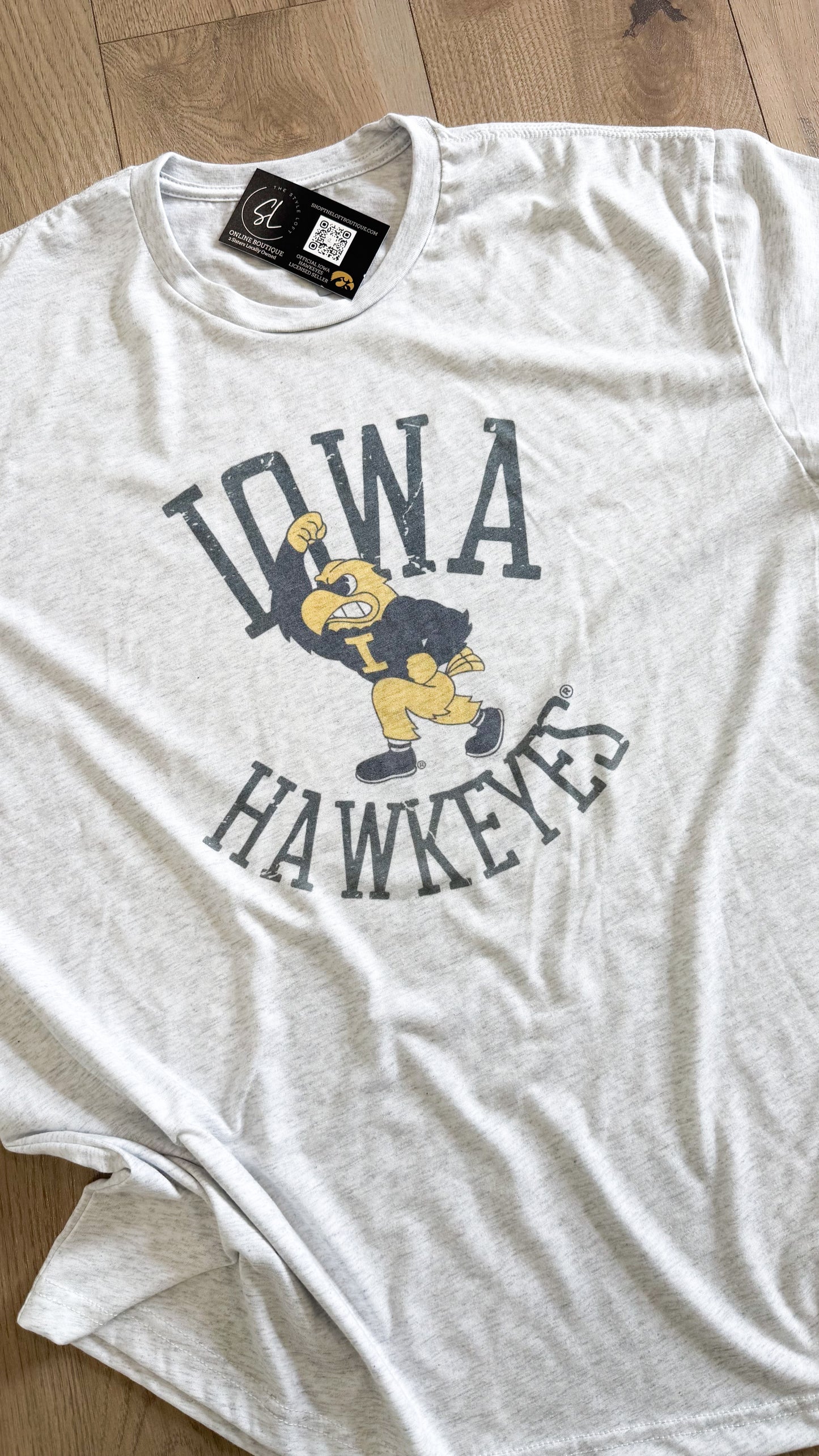 Heathered Iowa Hawkeyes Herky Graphic
