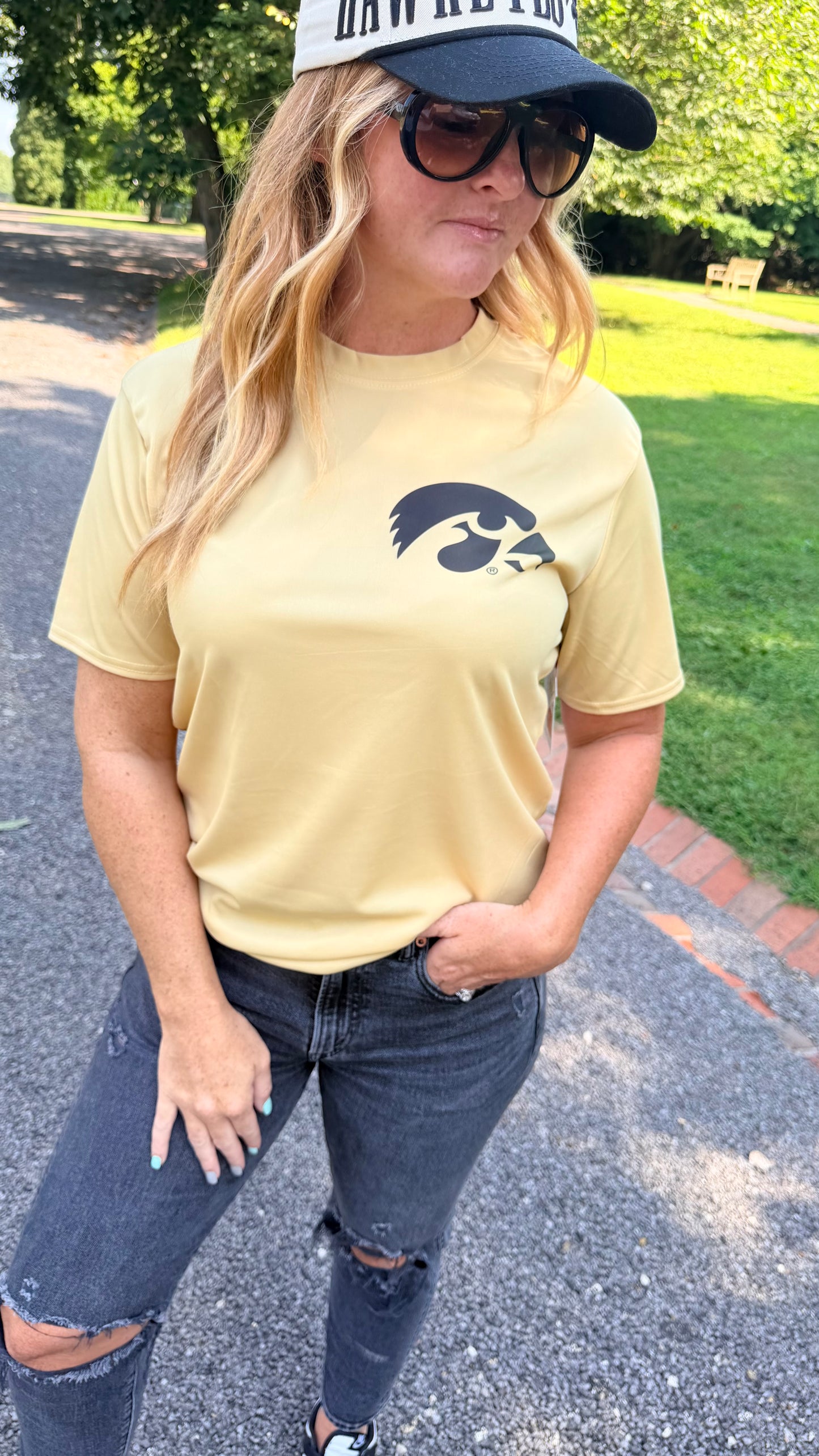 Dri Fit Hawk Graphic