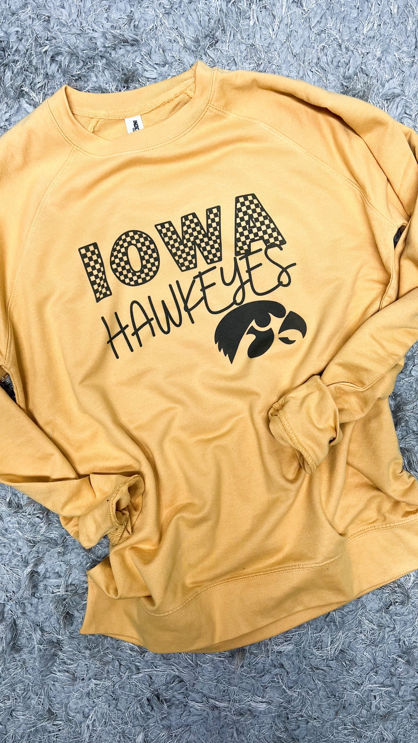 Checkered Iowa Hawkeyes Pullover
