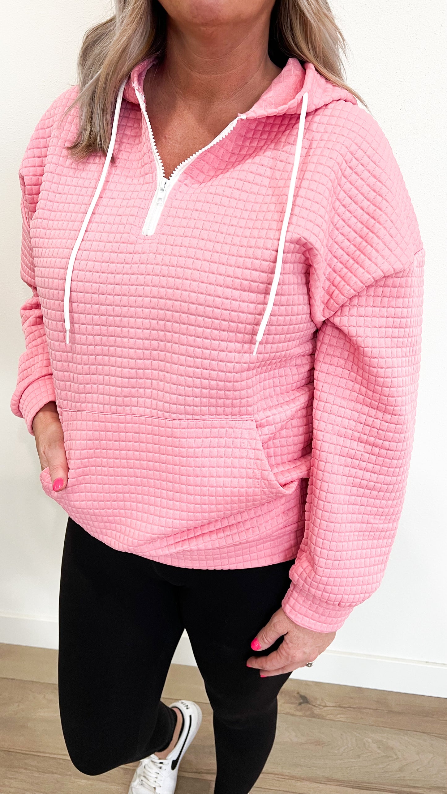 Detailed Checkered Pullover