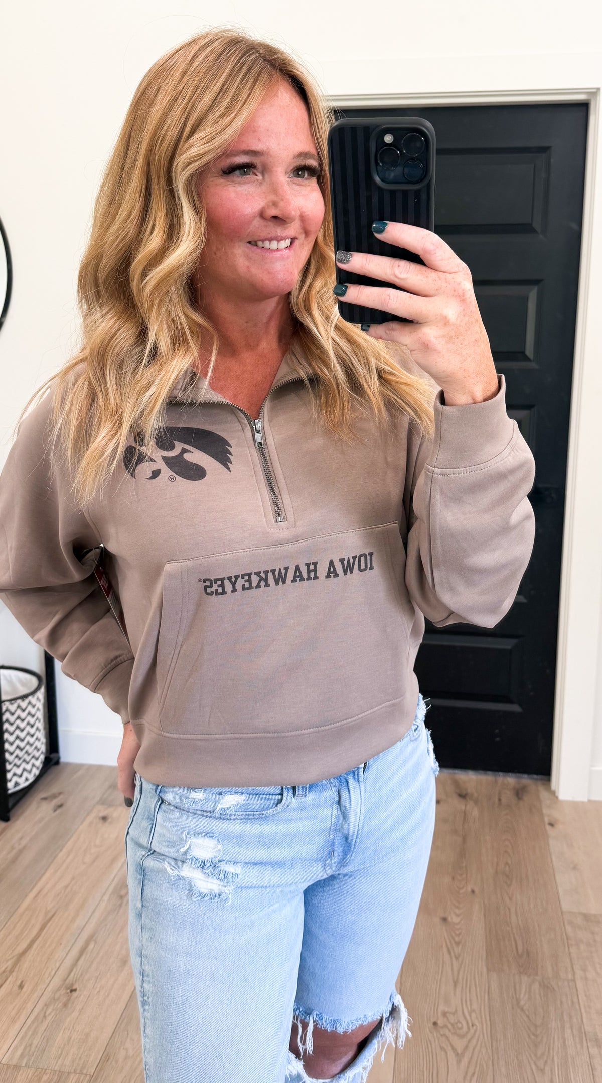 Scuba 1/2 Zip Iowa Hawkeye Pullover Crop