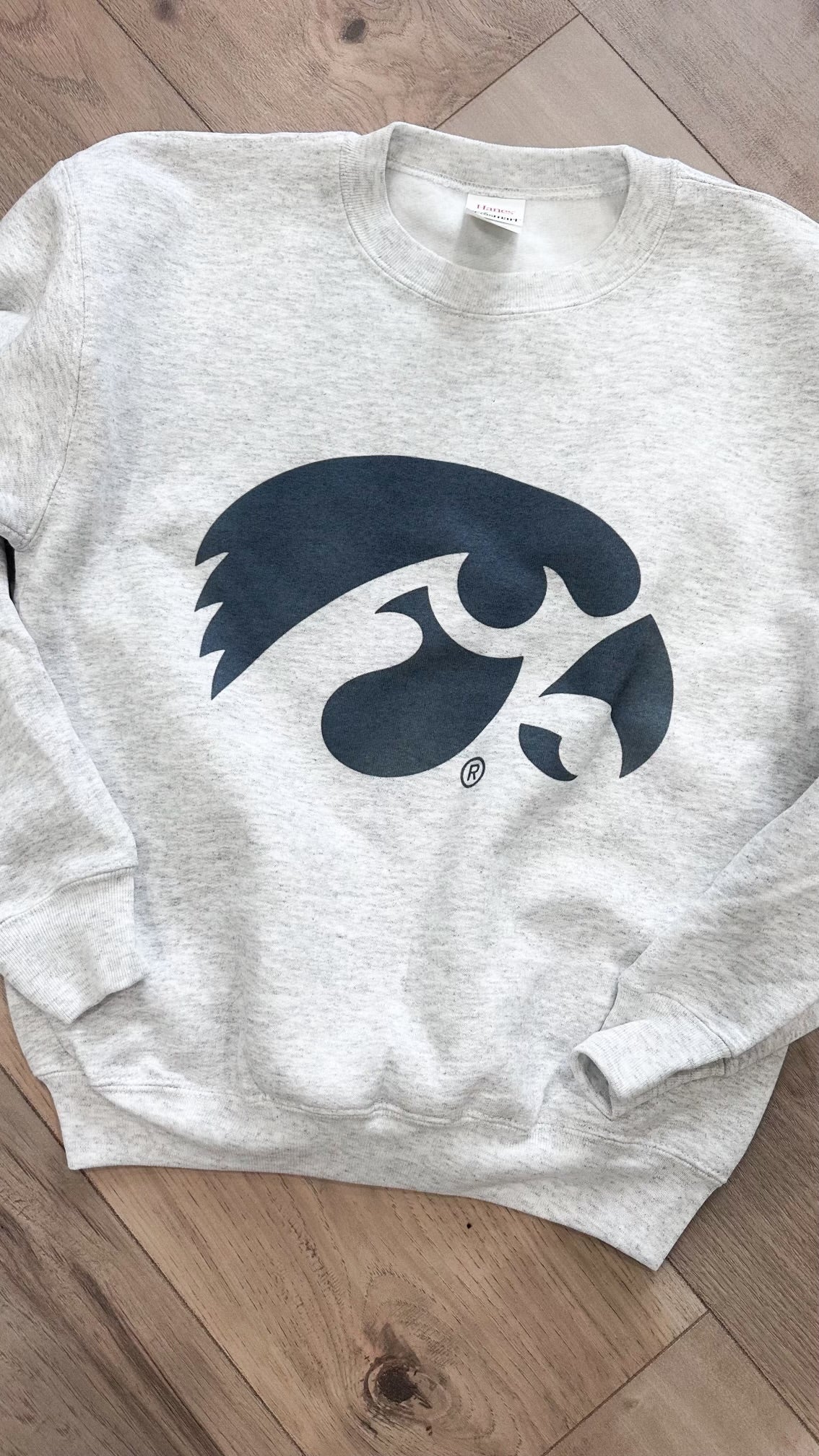 YOUTH Iowa Hawk Crew