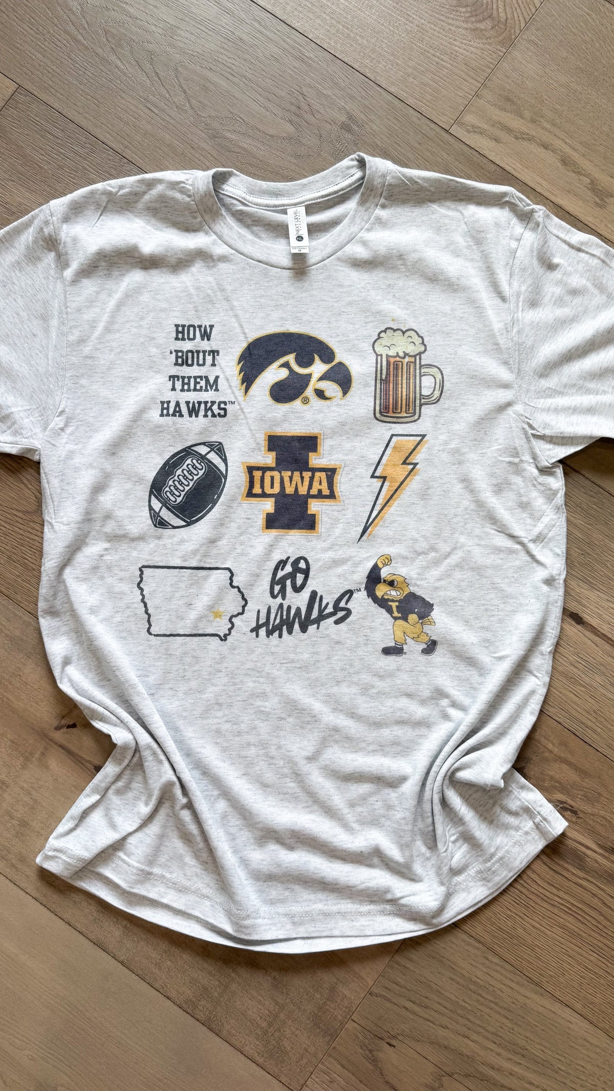 Retro Trendy Iowa Graphic